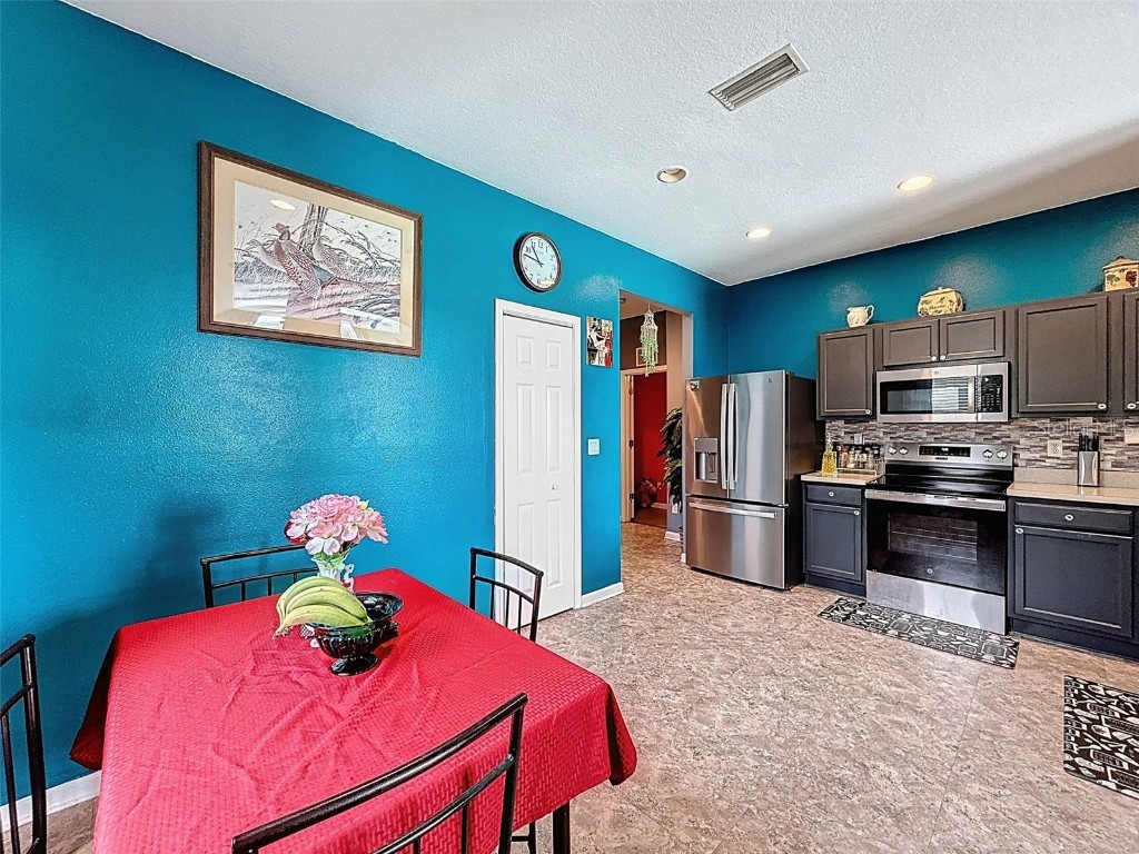 1072 Hill Flower Drive Brooksville FL 34604 C7514608 image6