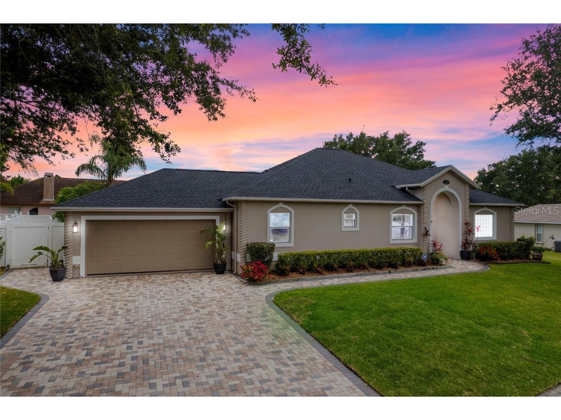 1072 Island Pointe Drive Winter Garden FL 34787 O6116377 image1
