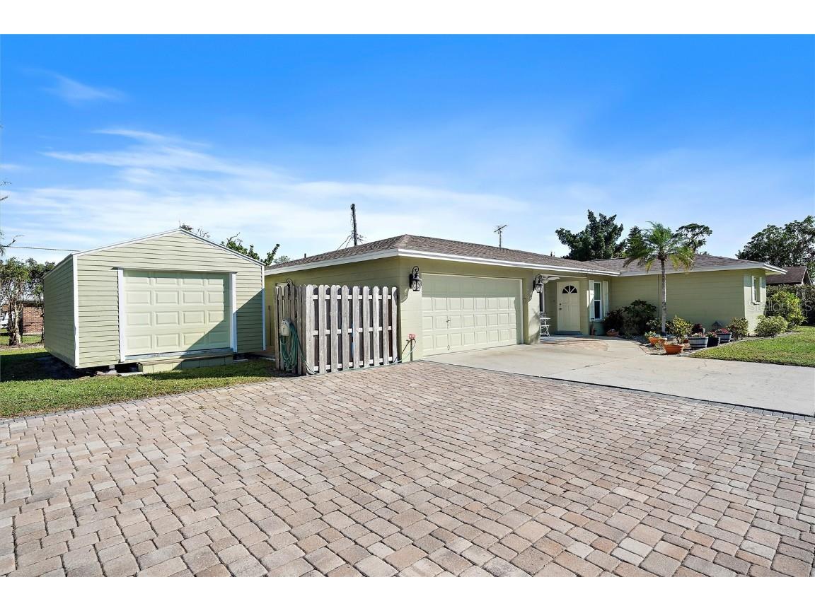 1072 Venetian Parkway Venice FL 34285 N6135601 image1