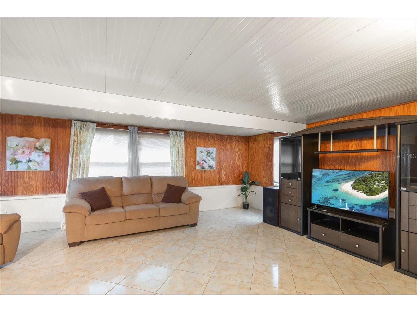 10721 119th Street Seminole FL 33778 TB8527299 image14