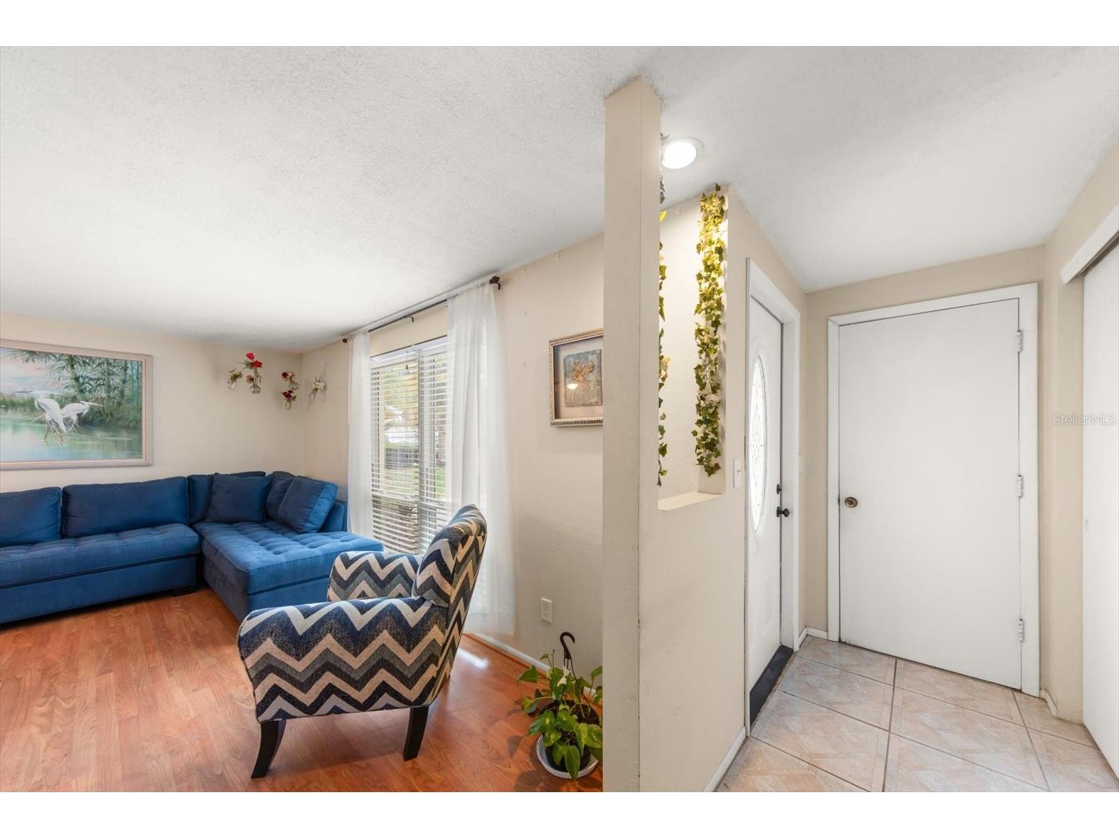 10721 119th Street Seminole FL 33778 TB8527299 image4