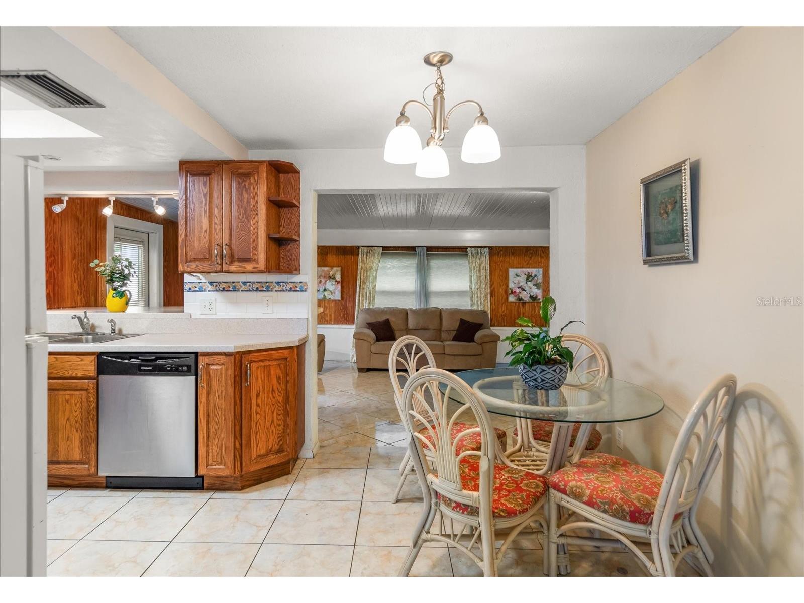 10721 119th Street Seminole FL 33778 TB8527299 image8