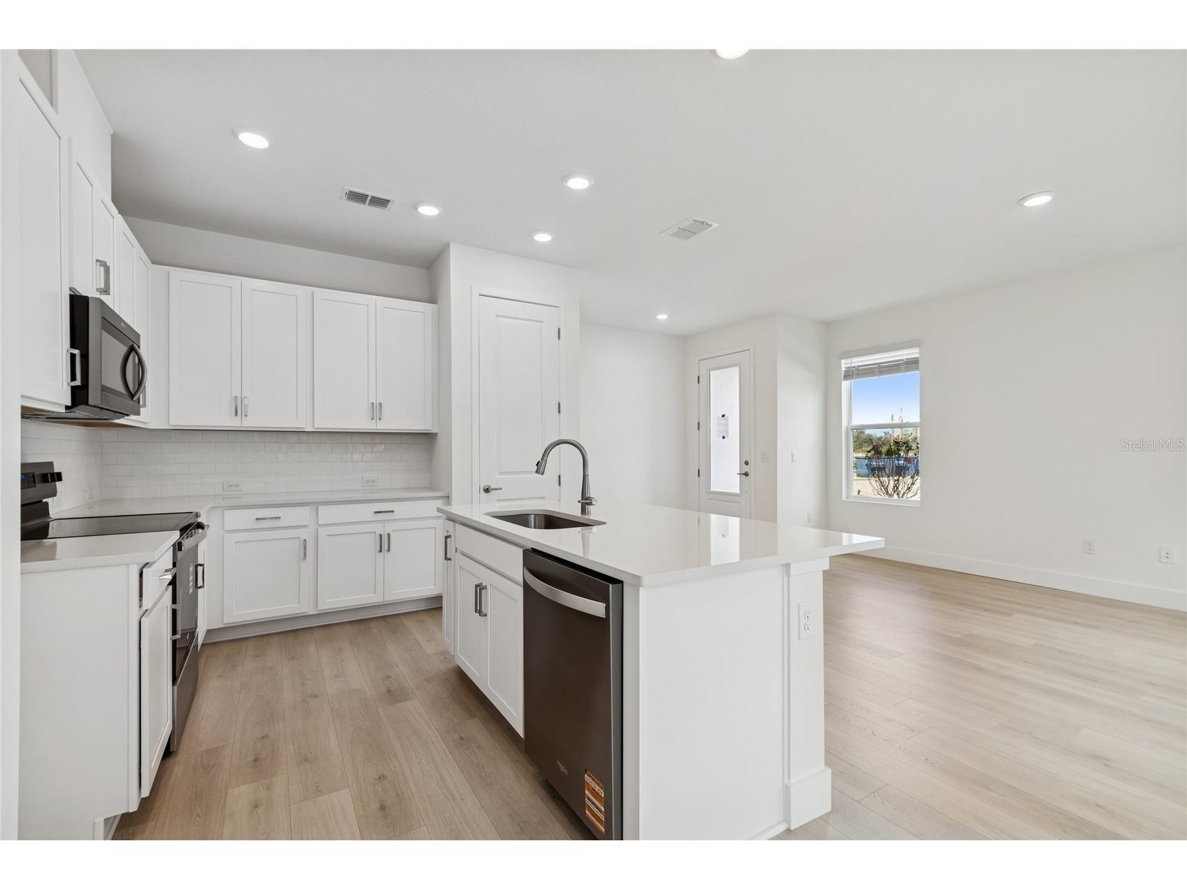 10724 Oak Bend Drive Parrish FL 34219 TB8496313 image8