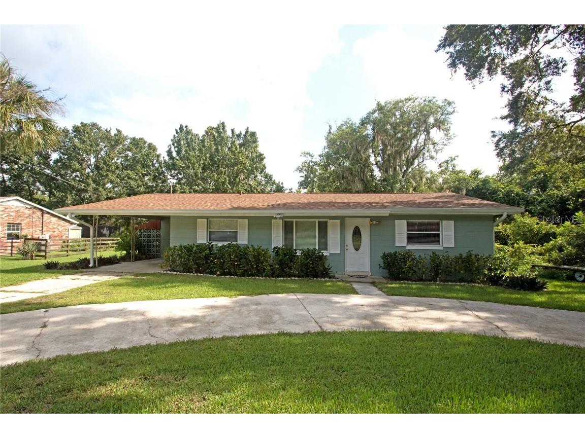 10725 Cypress Road Leesburg FL 34788 - HARRIS CHAIN OF LAKES G5072170 image1