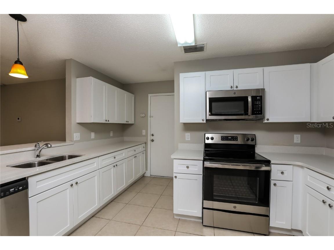 10729 Satinwood Circle Orlando FL 32825 O6365823 image5