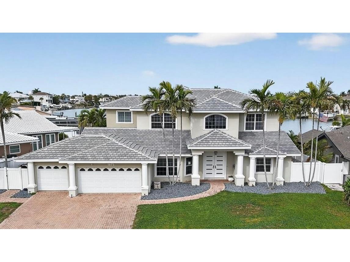 1073 79th Street S Saint Petersburg FL 33707 TB8462975 image1