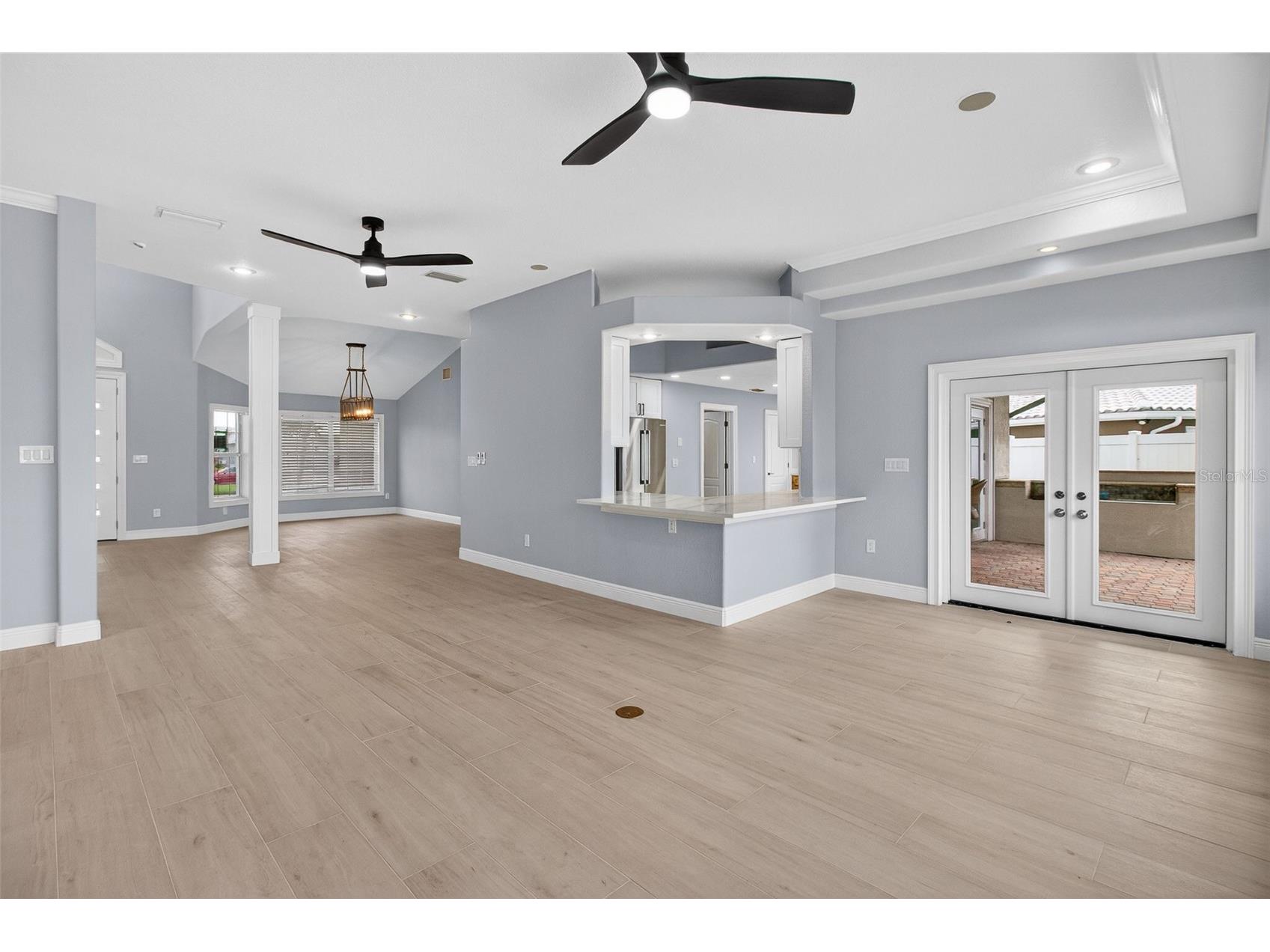 1073 79th Street S Saint Petersburg FL 33707 TB8462975 image15