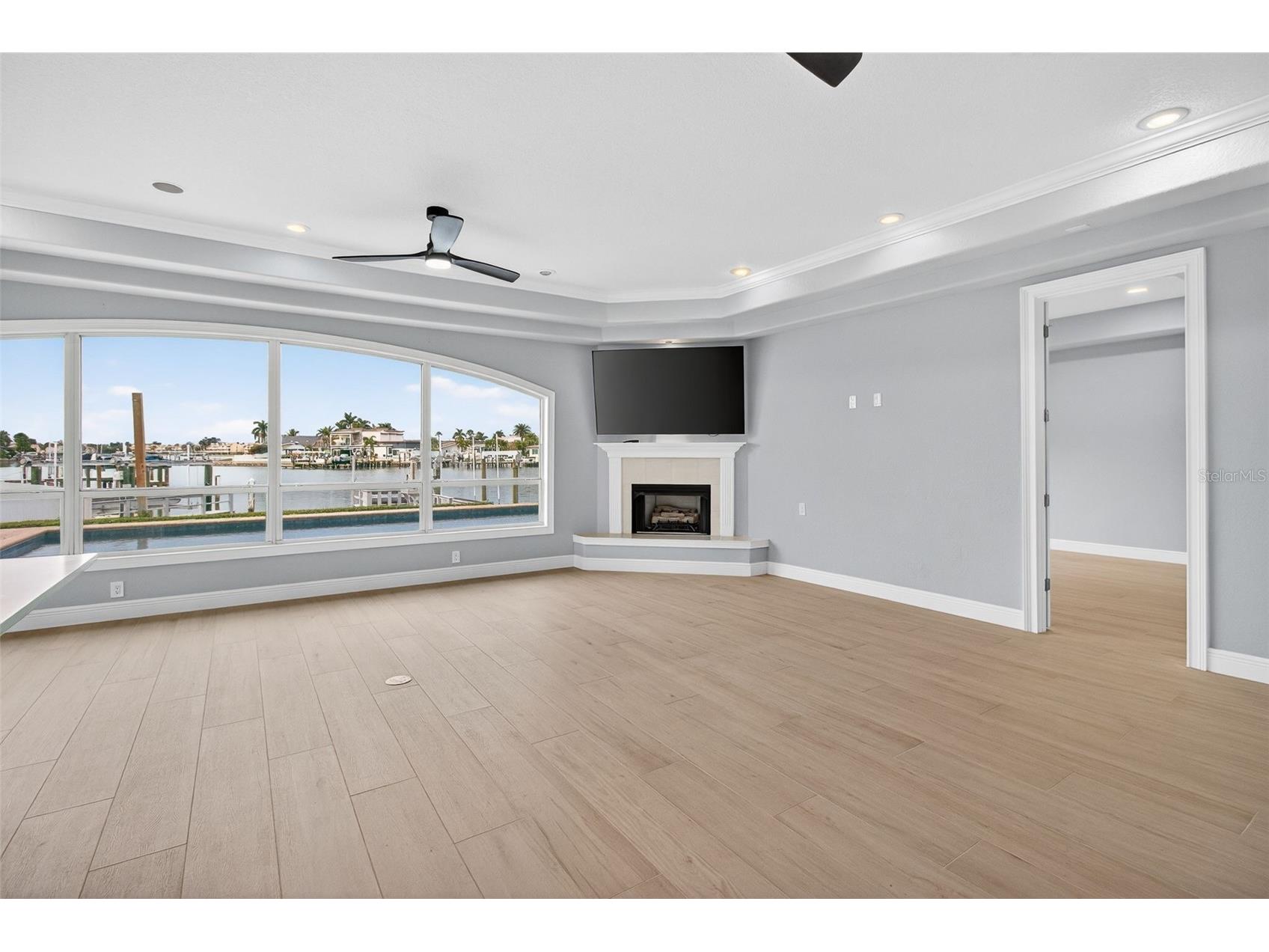 1073 79th Street S Saint Petersburg FL 33707 TB8462975 image21