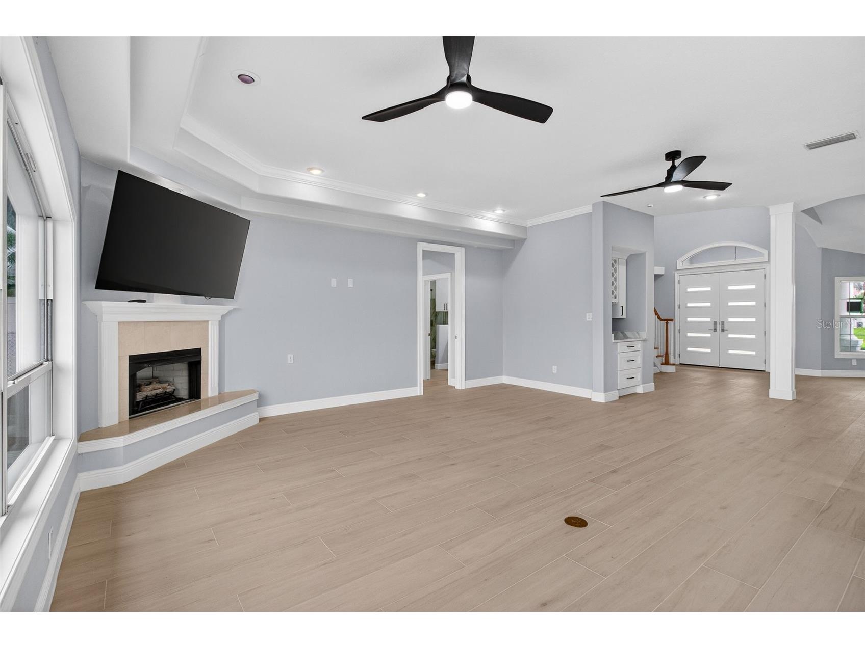 1073 79th Street S Saint Petersburg FL 33707 TB8462975 image30