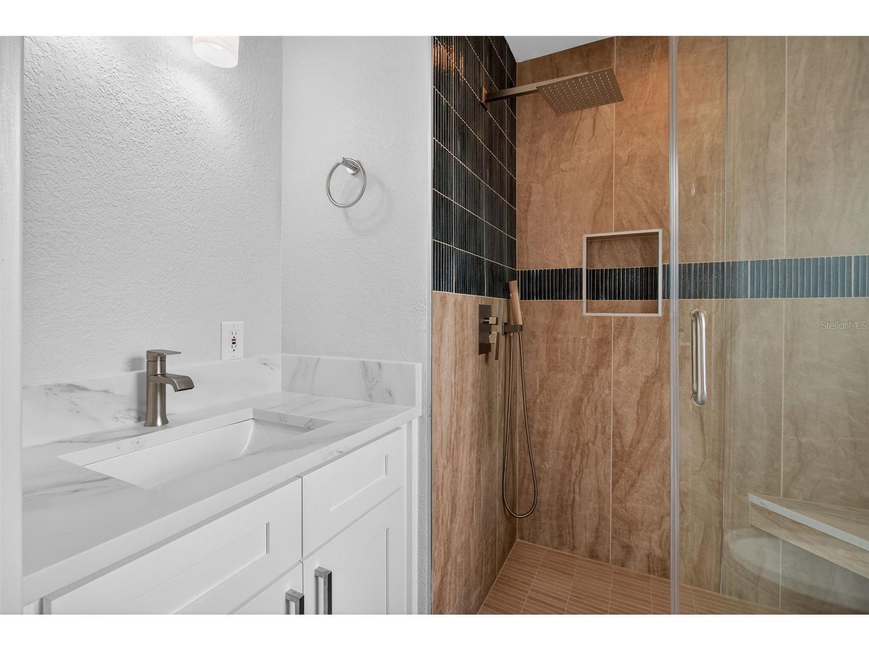 1073 79th Street S Saint Petersburg FL 33707 TB8462975 image35