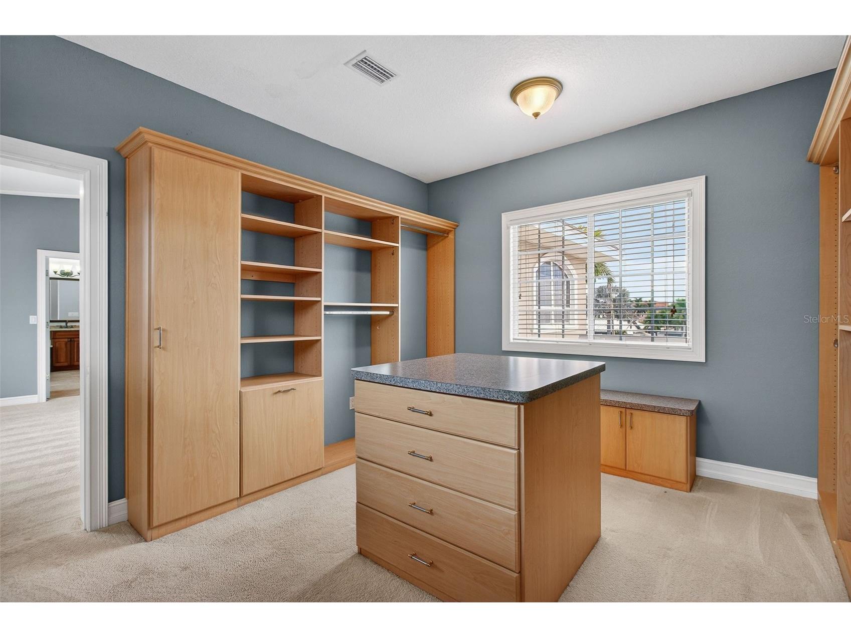 1073 79th Street S Saint Petersburg FL 33707 TB8462975 image47