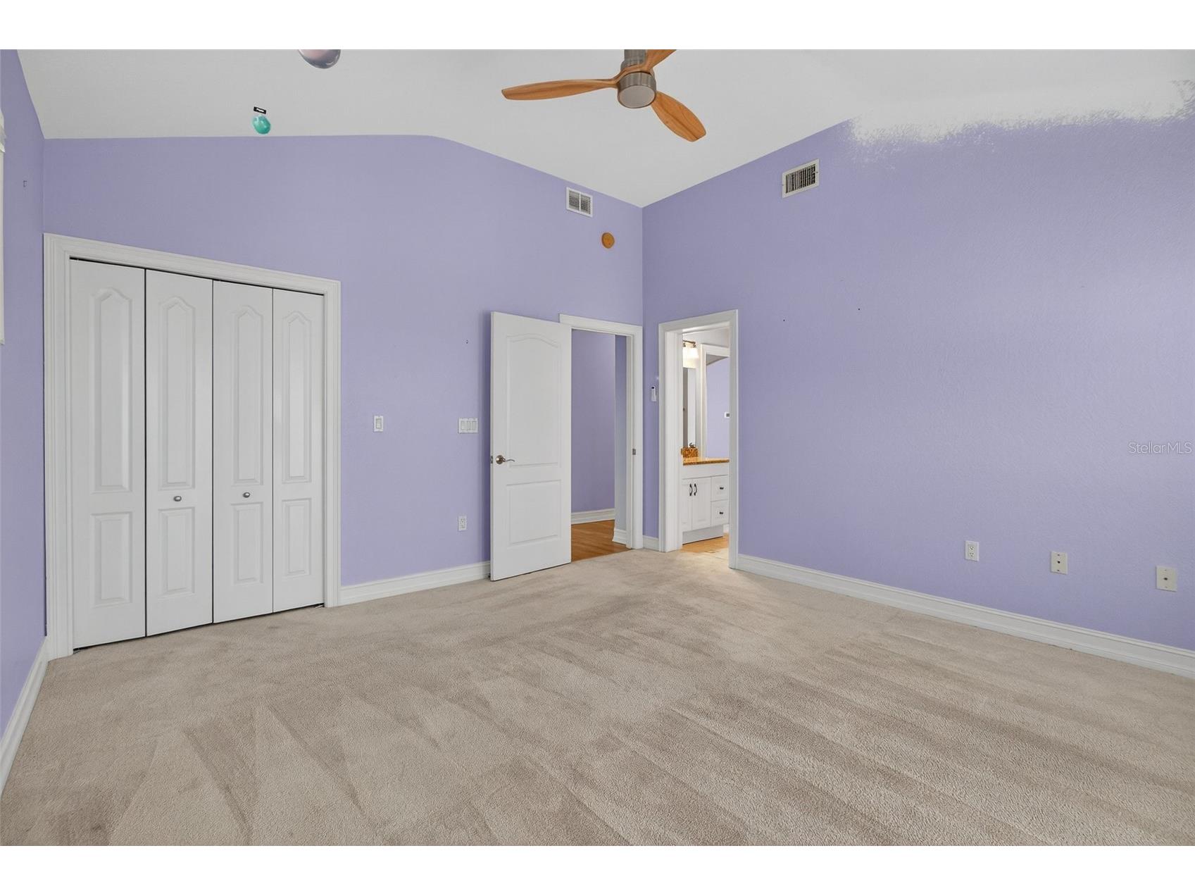 1073 79th Street S Saint Petersburg FL 33707 TB8462975 image54