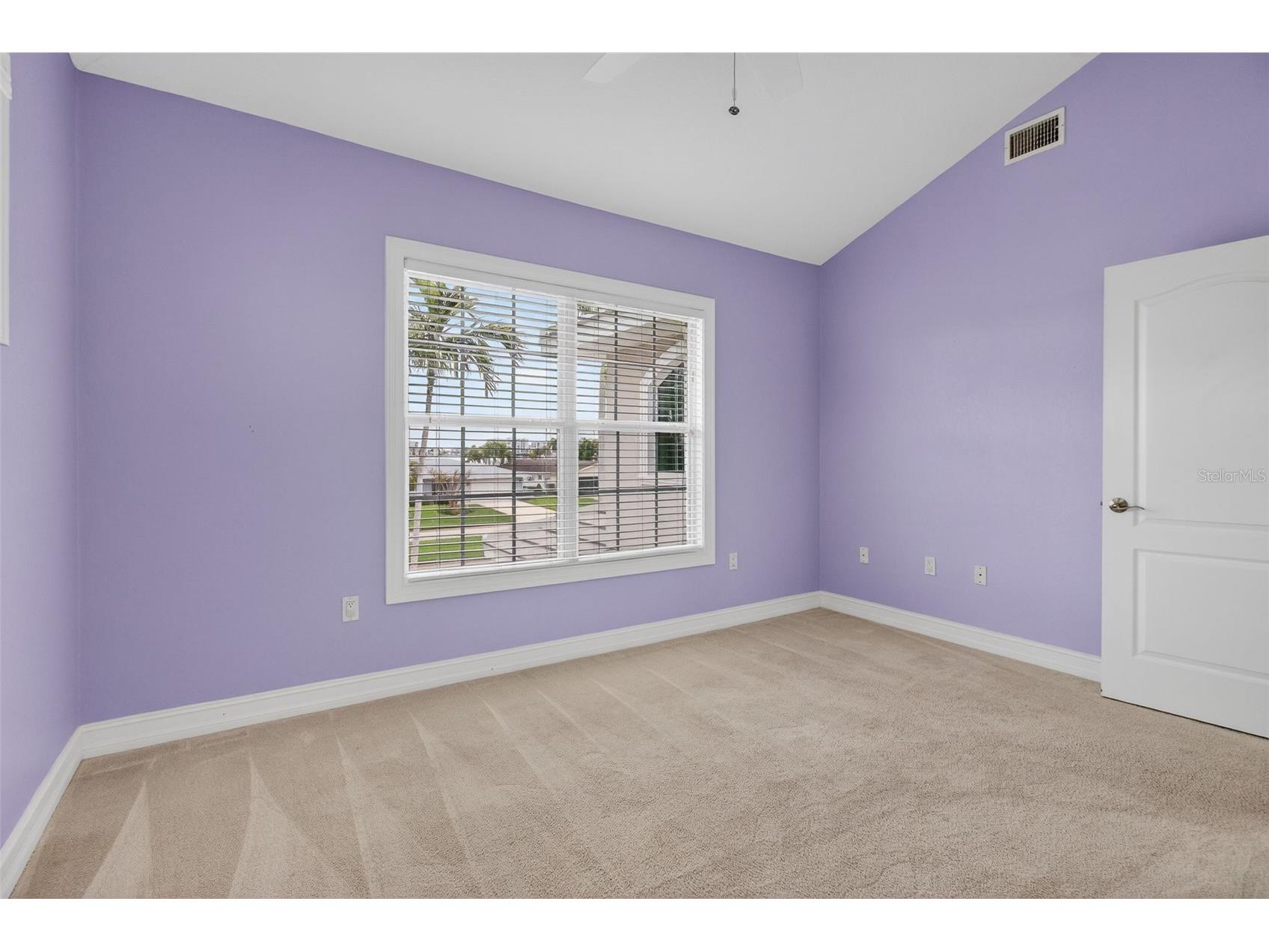1073 79th Street S Saint Petersburg FL 33707 TB8462975 image58