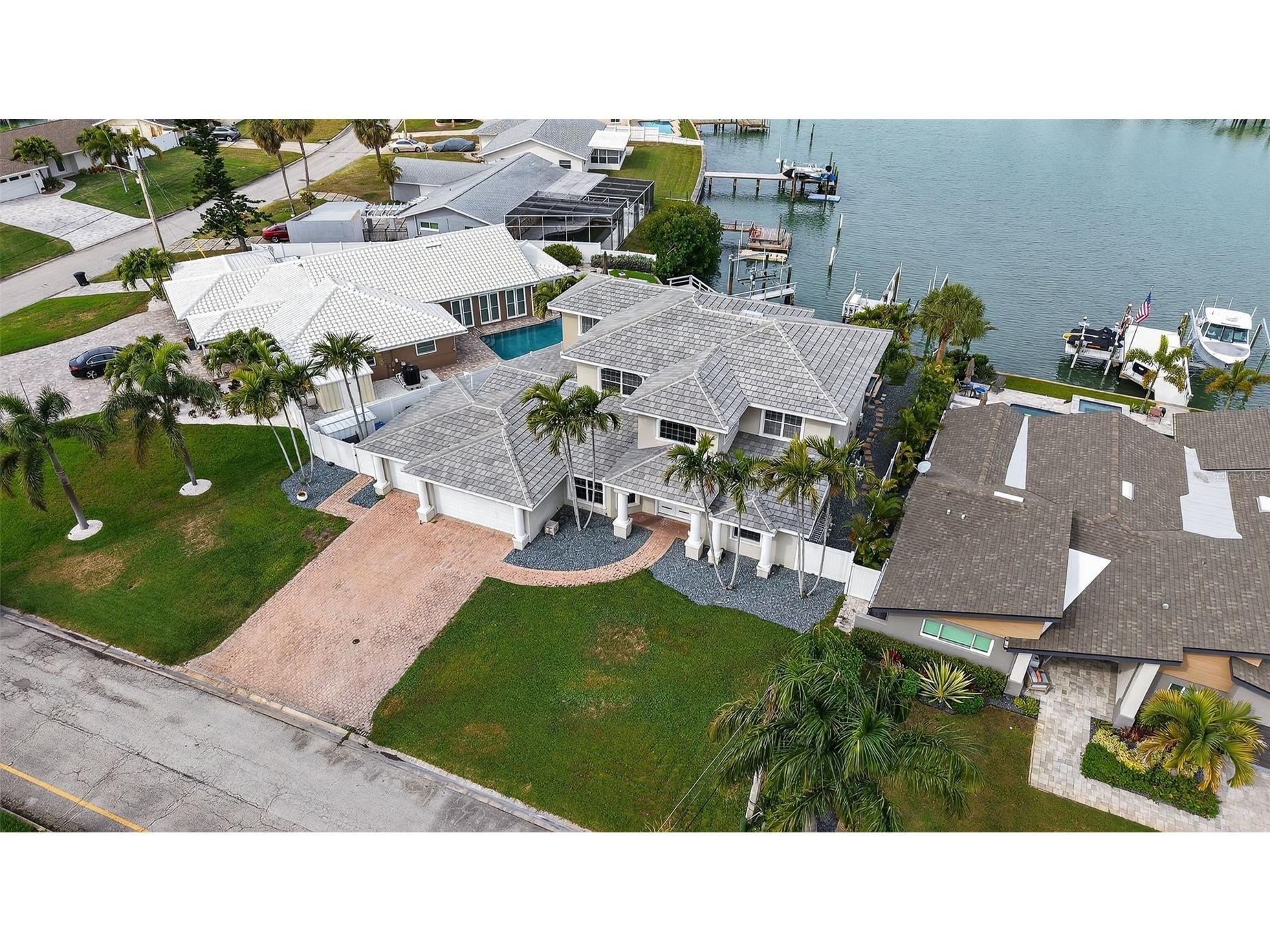 1073 79th Street S Saint Petersburg FL 33707 TB8462975 image62