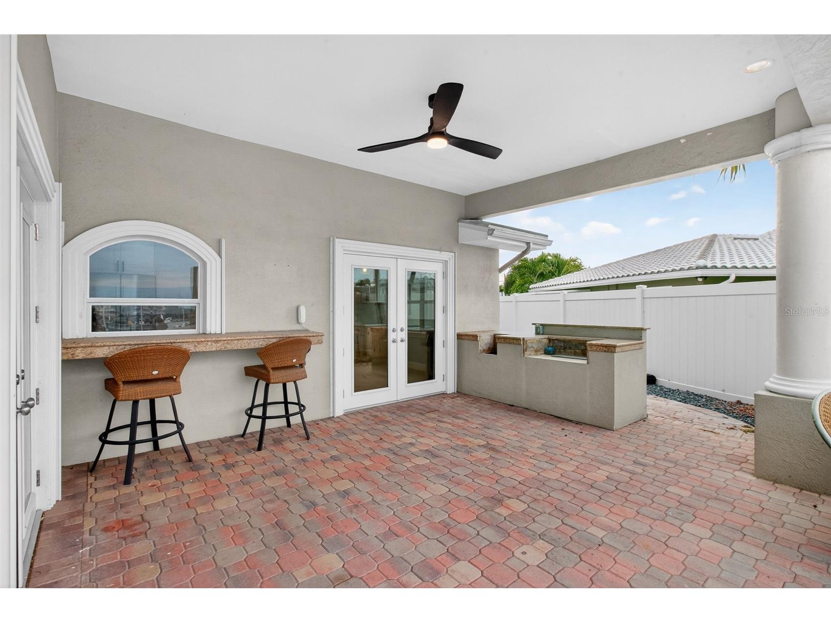 1073 79th Street S Saint Petersburg FL 33707 TB8462975 image64