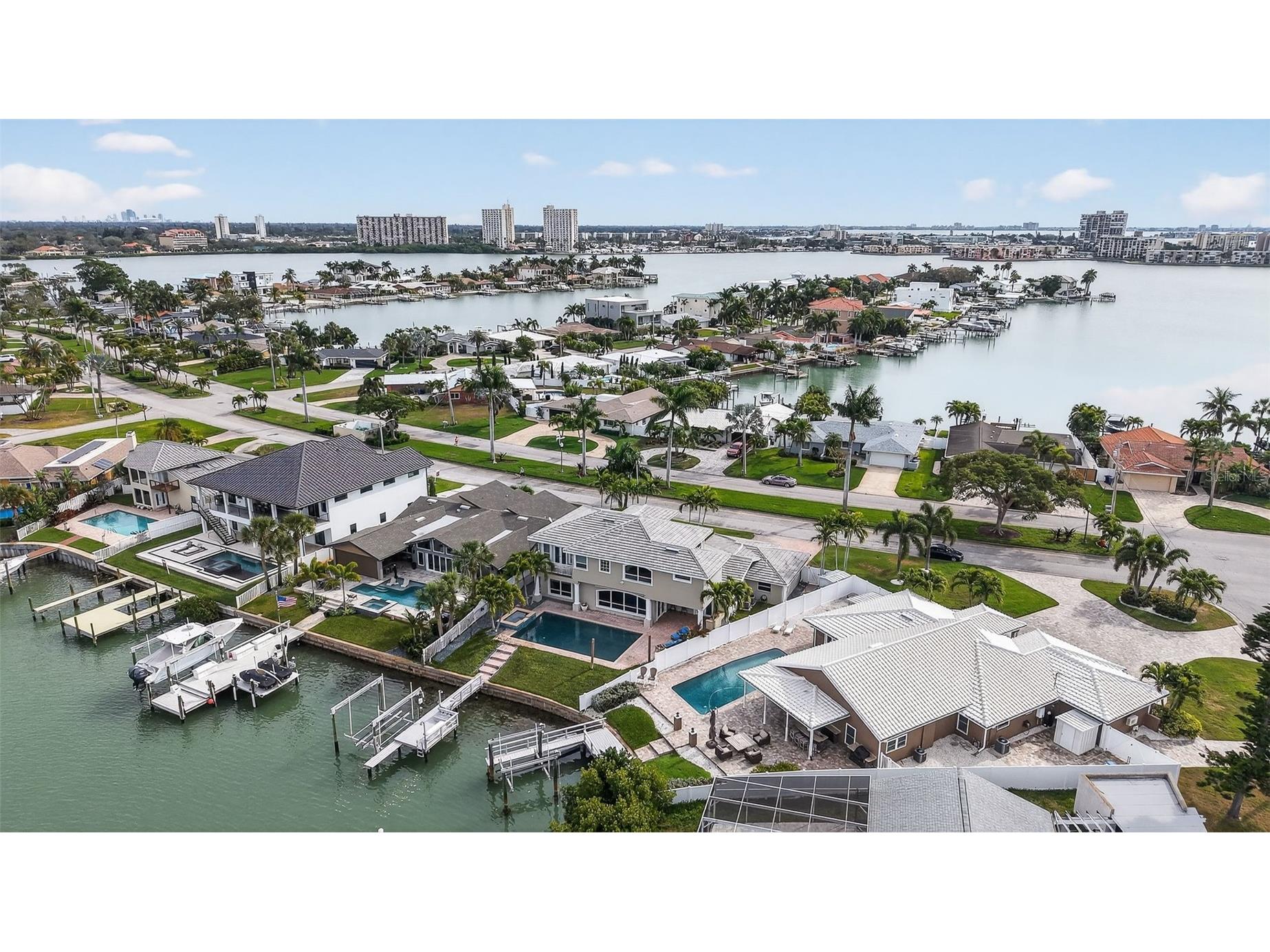 1073 79th Street S Saint Petersburg FL 33707 TB8462975 image67