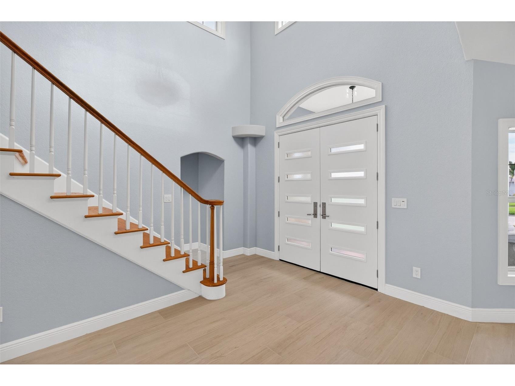 1073 79th Street S Saint Petersburg FL 33707 TB8462975 image9