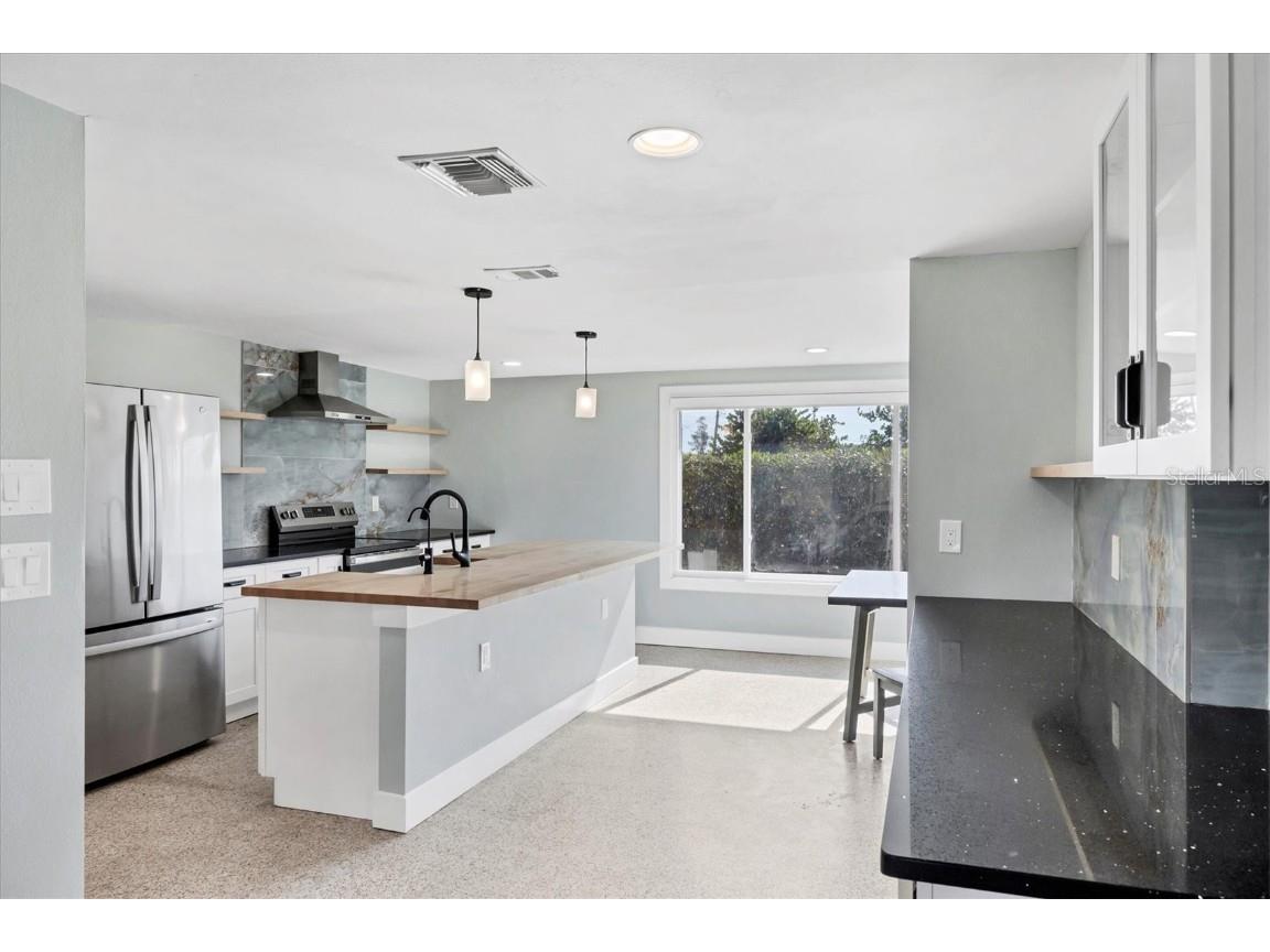 1073 Alston Lane Englewood FL 34223 - Rocky Creek N6142012 image12