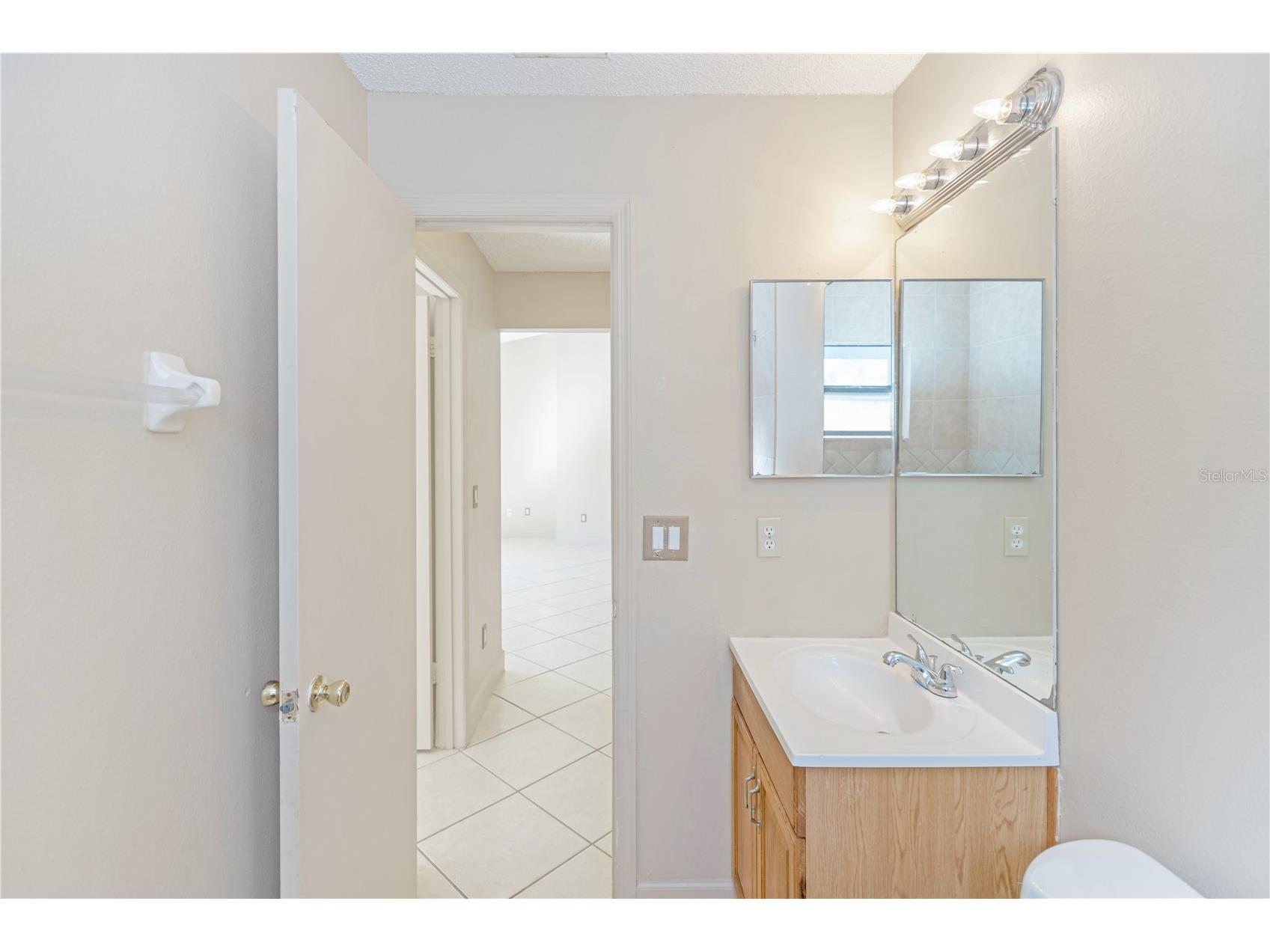 1073 Humphrey Boulevard Deltona FL 32738 O6381335 image13