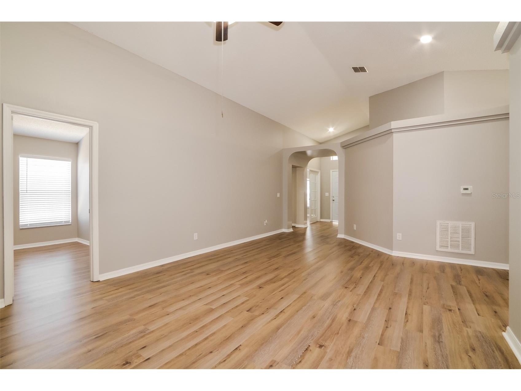 1073 Sheeler Hills Drive Apopka FL 32703 TB8498343 image4