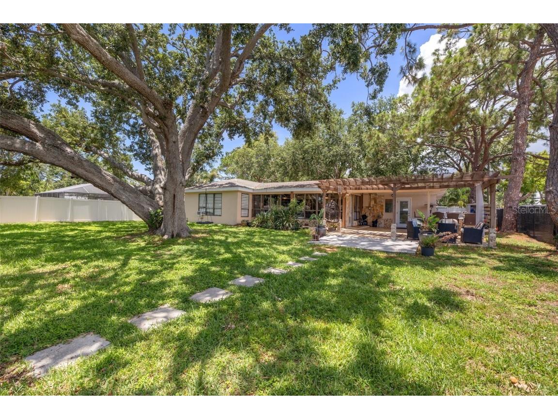 10730 52nd Avenue N Saint Petersburg FL 33708 TB8396592 image1