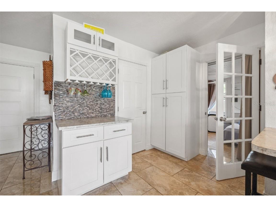 10730 52nd Avenue N Saint Petersburg FL 33708 TB8396592 image14