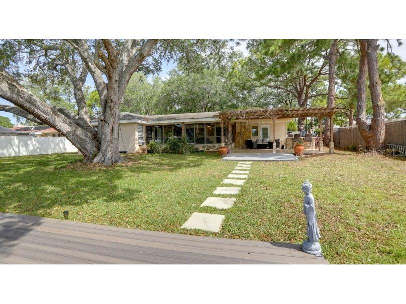 10730 52nd Avenue N Saint Petersburg FL 33708 TB8396592 image40