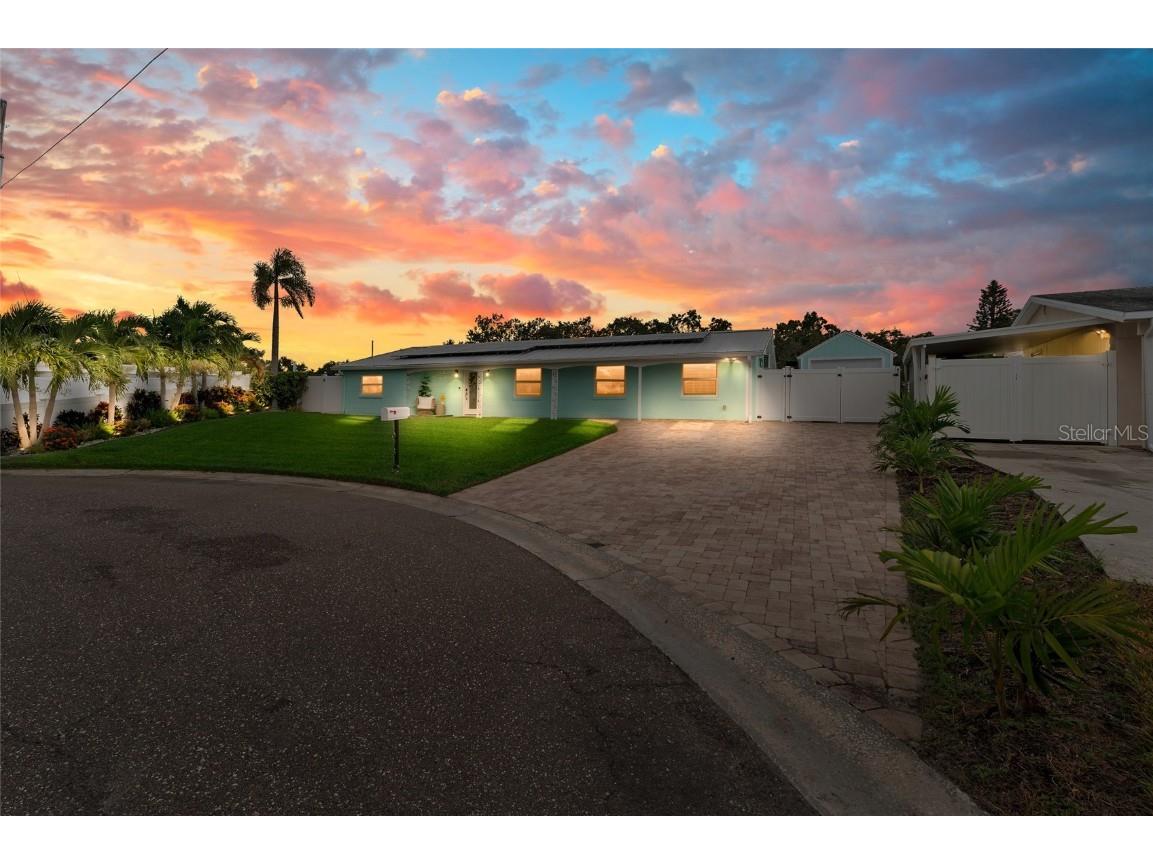 10731 Dowry Ave Tampa FL 33615 TB8424703 image2