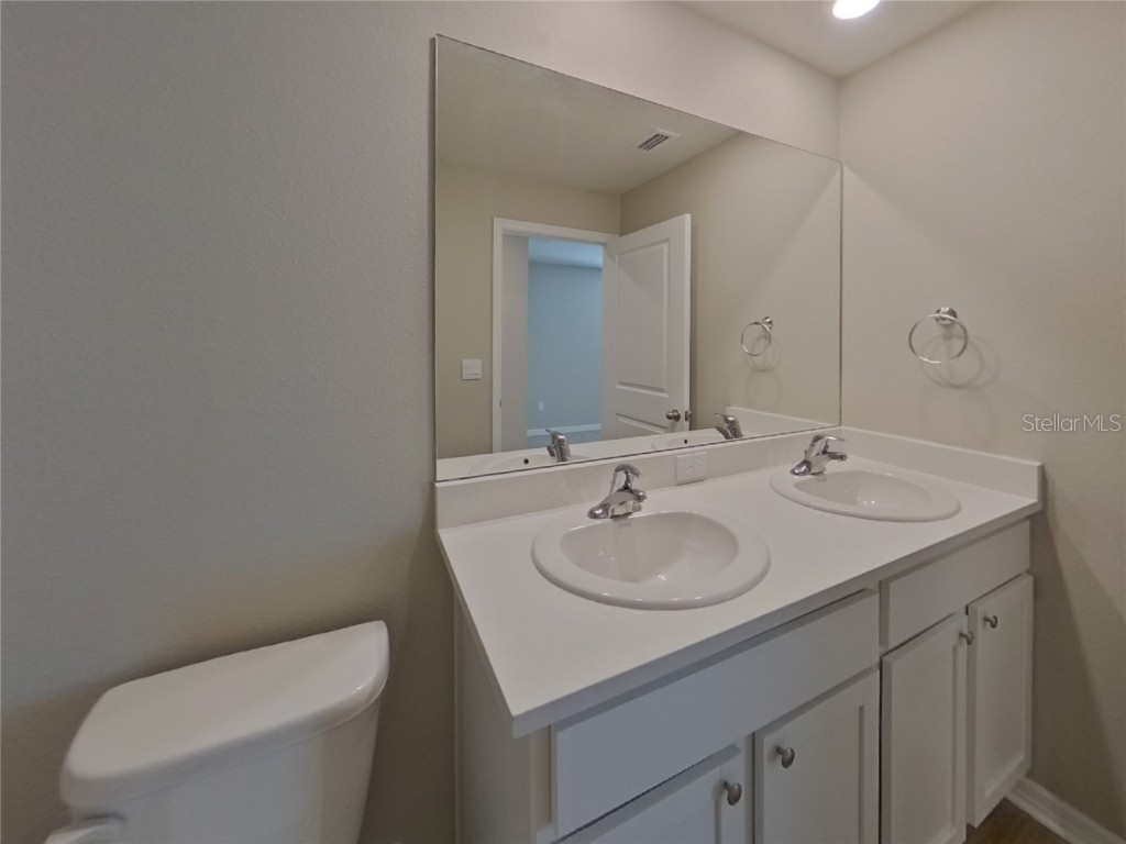 10734 Hidden Banks Glen Parrish FL 34219 A4666178 image8