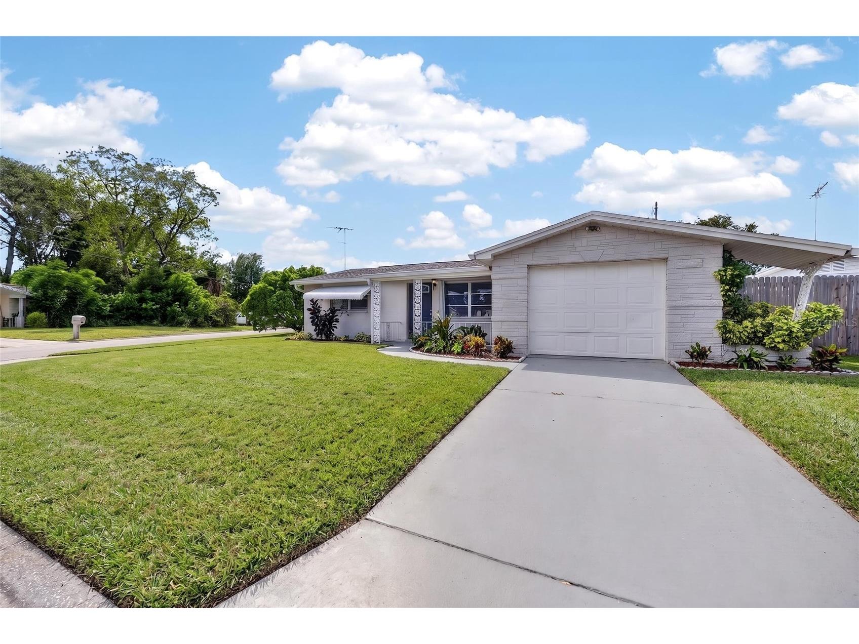 10735 Darius Street Port Richey FL 34668 W7885128 image1