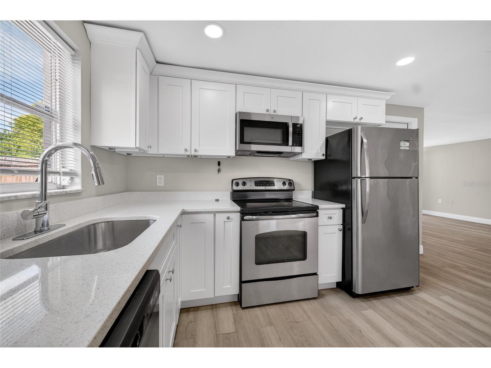 10735 Darius Street Port Richey FL 34668 W7885128 image10
