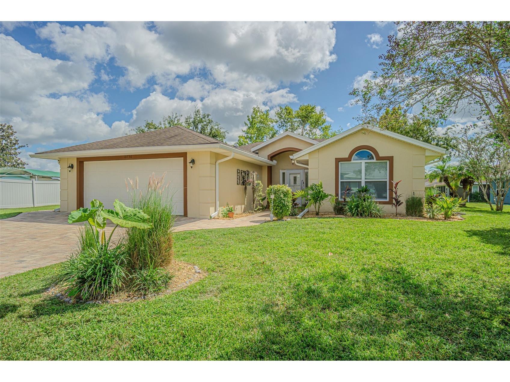 10736 Hock Lane San Antonio FL 33576 TB8433324 image1