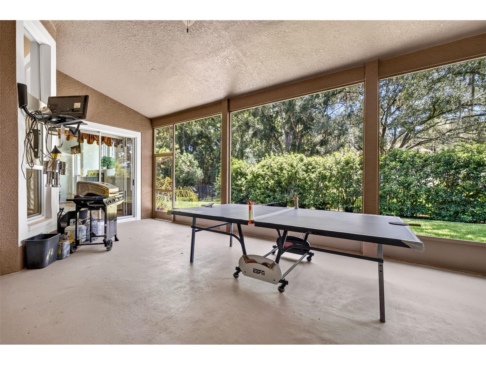 10737 Ayrshire Drive Tampa FL 33626 TB8529503 image27