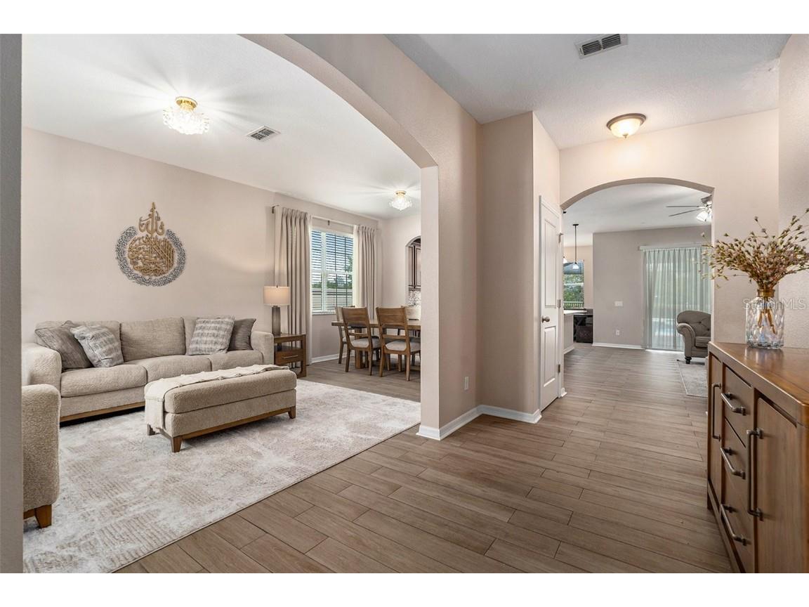 10737 Breaking Rocks Drive Tampa FL 33647 TB8429733 image4