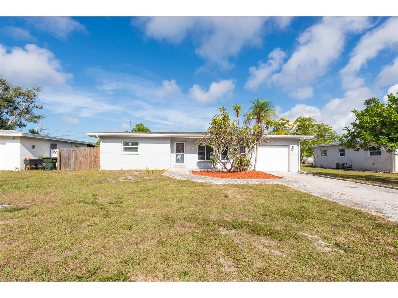 10739 64th Avenue Seminole FL 33772 TB8458127 image1