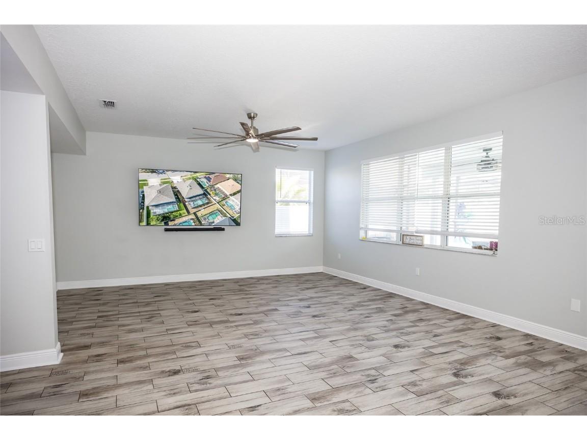 1074 Berkeley Drive Kissimmee FL 34744 L4950452 image12