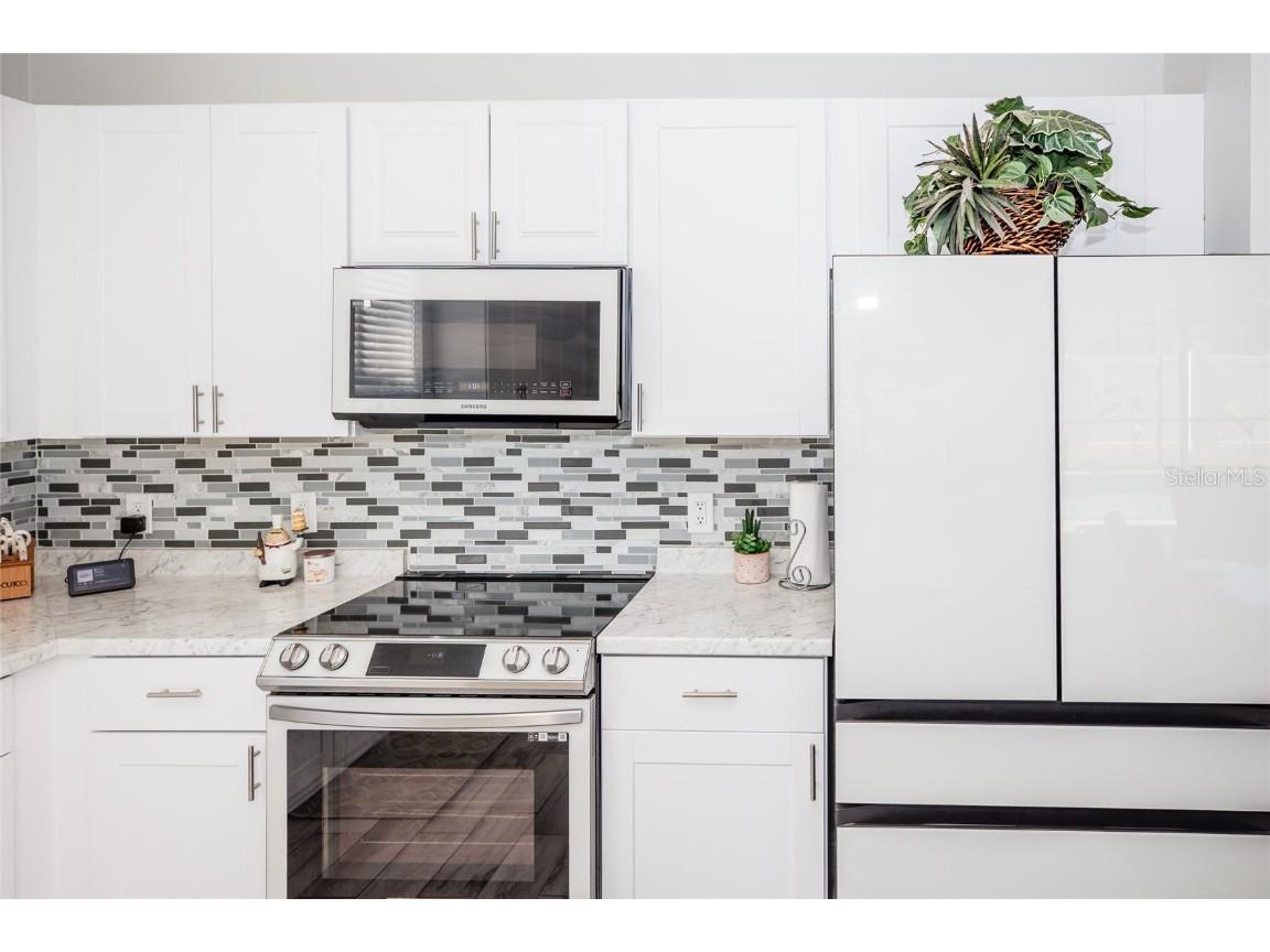 1074 Berkeley Drive Kissimmee FL 34744 L4950452 image25