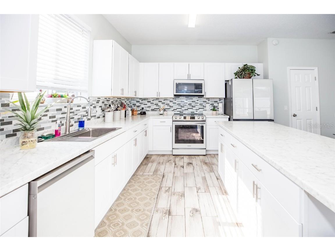 1074 Berkeley Drive Kissimmee FL 34744 L4950452 image28