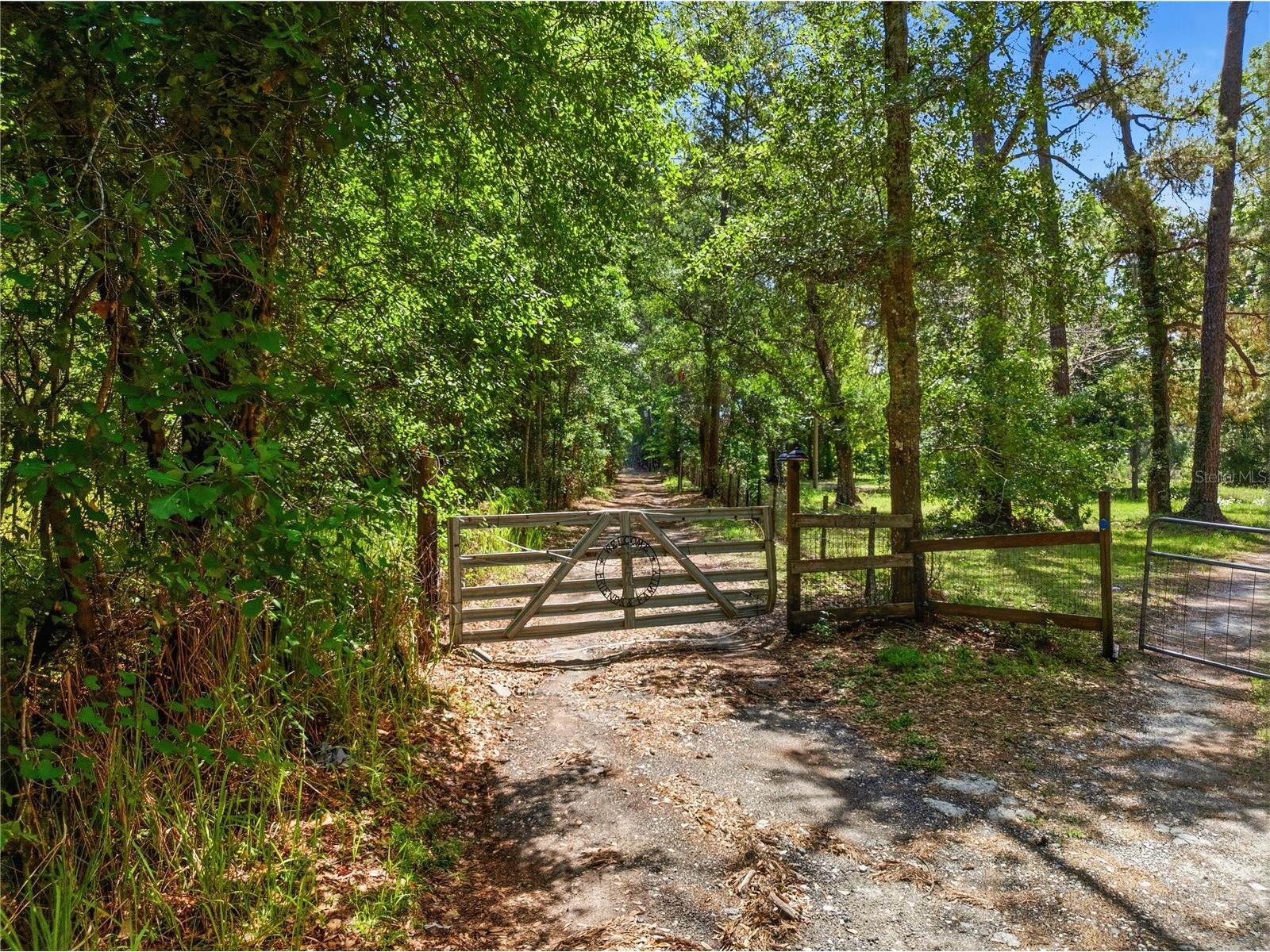 1074 Culbreath Road Brooksville FL 34602 W7885736 image1
