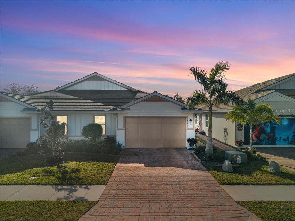 1074 Enbrook Loop Naples FL 34114 TB8462627 image1