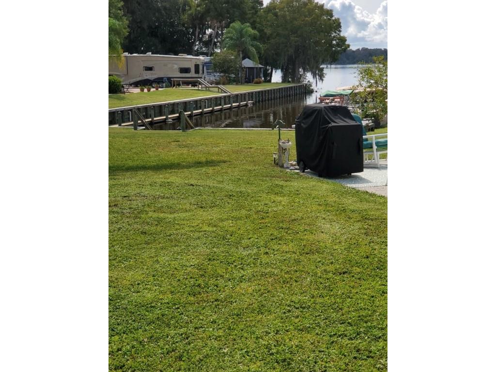 1074 Front Street #51 Welaka FL 32193 G5103756 image11