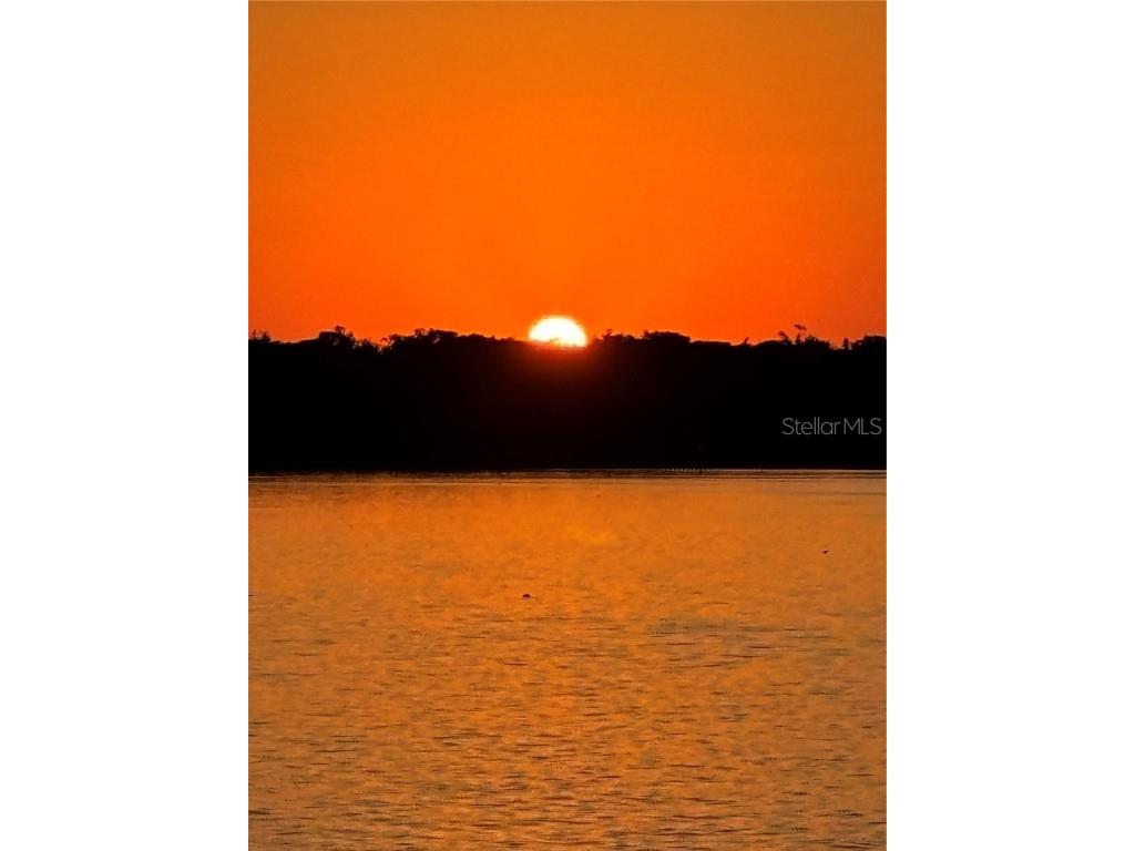 1074 Front Street #51 Welaka FL 32193 G5103756 image8