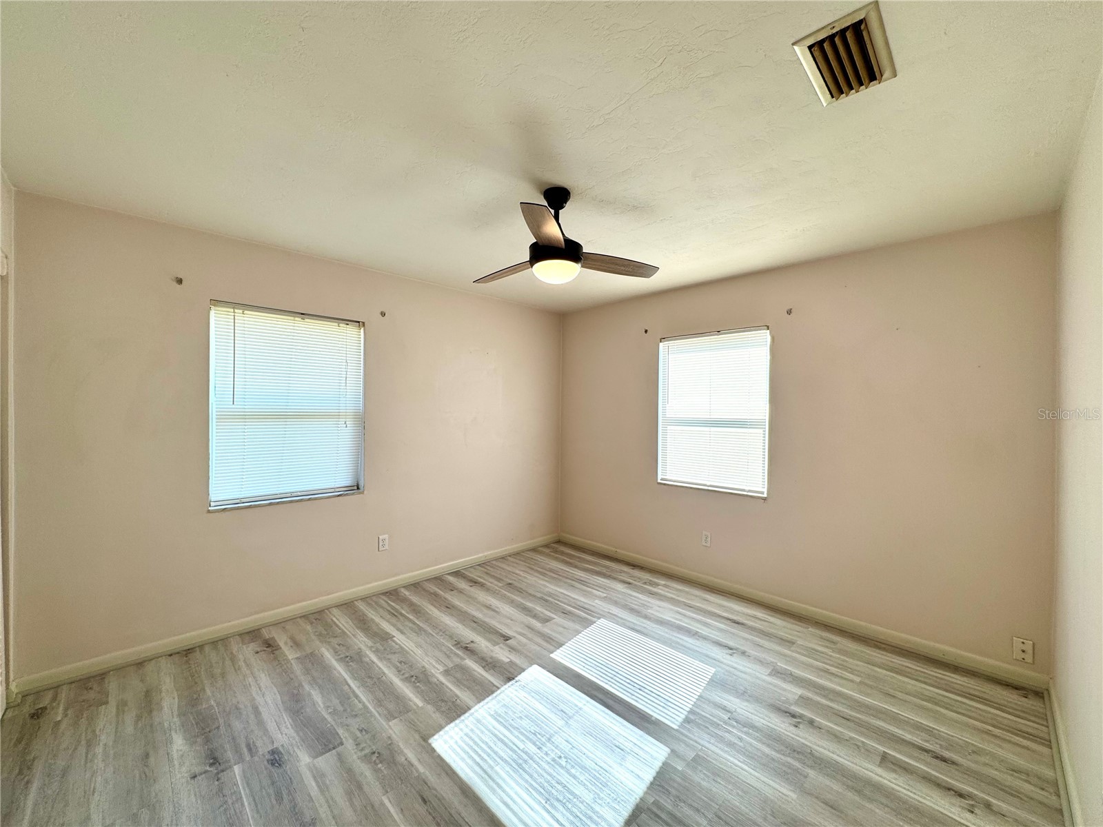 1074 Gerona Avenue Deltona FL 32725 O6397420 image16