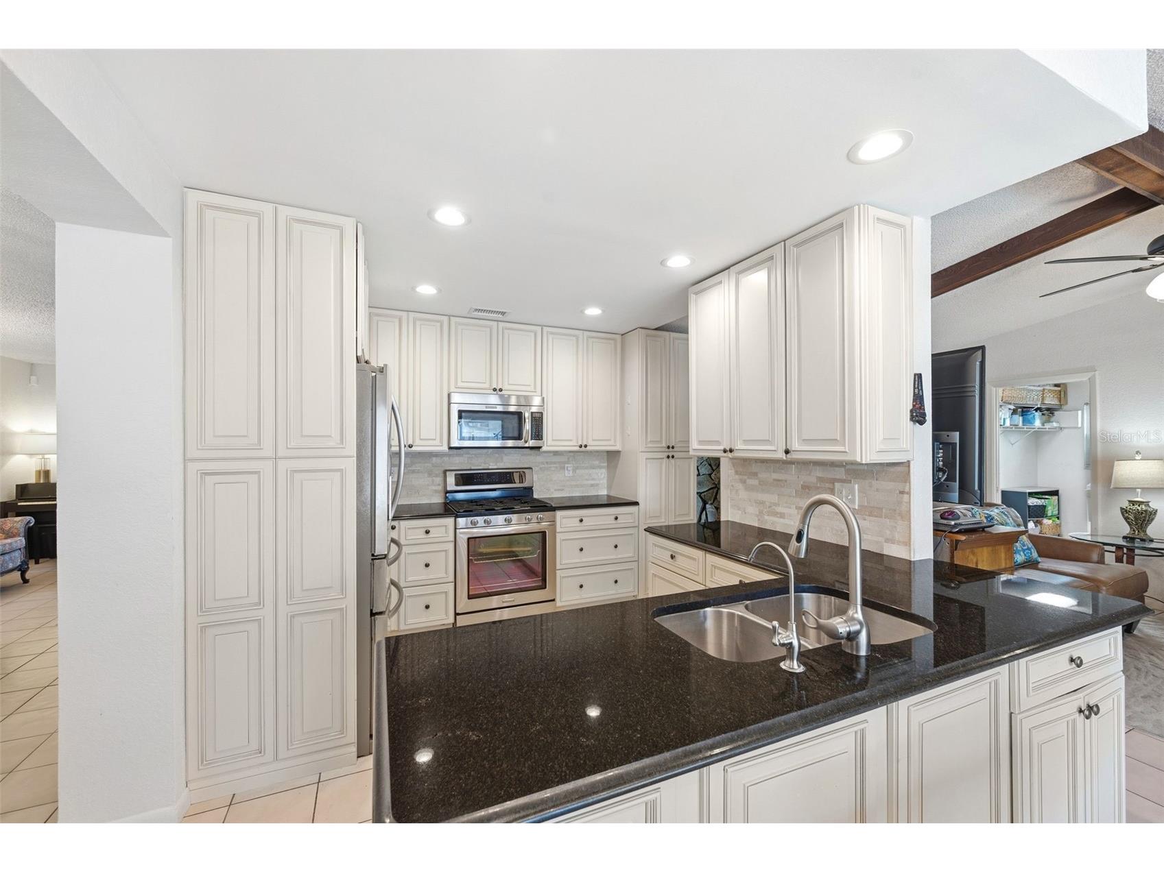10744 97th Street Largo FL 33773 TB8522027 image25