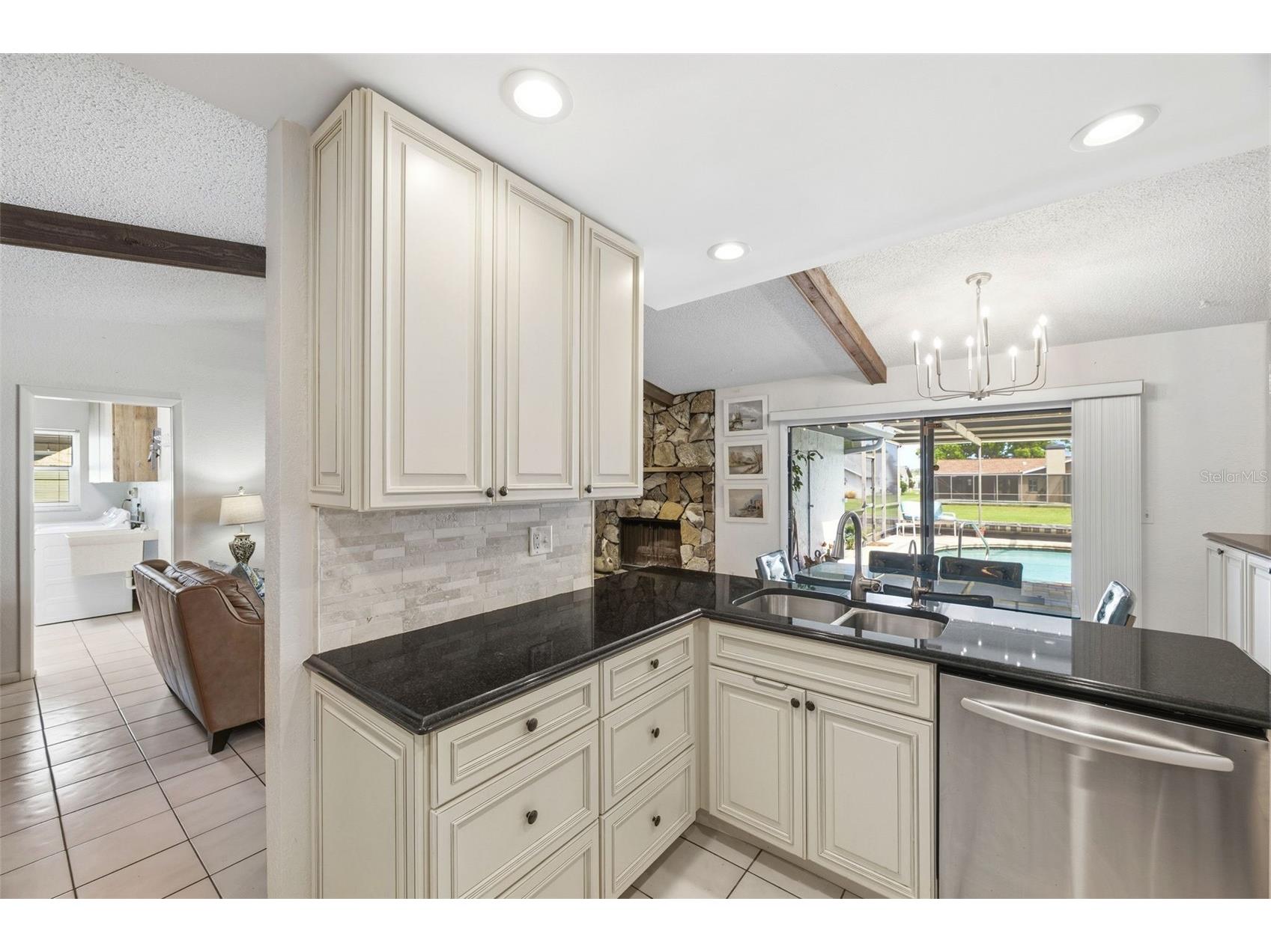 10744 97th Street Largo FL 33773 TB8522027 image27