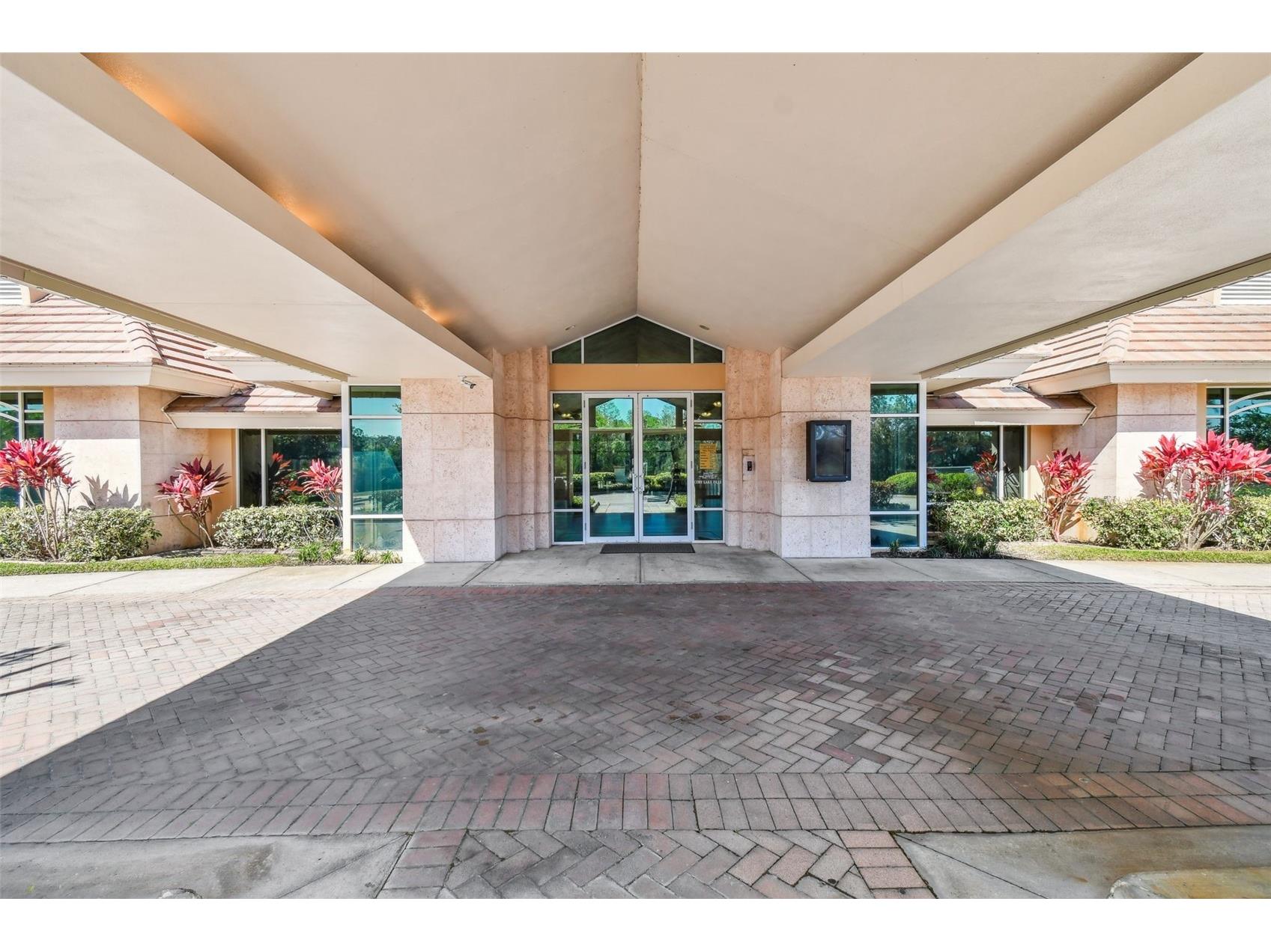 10746 Cory Lake Drive Tampa FL 33647 TB8523599 image70