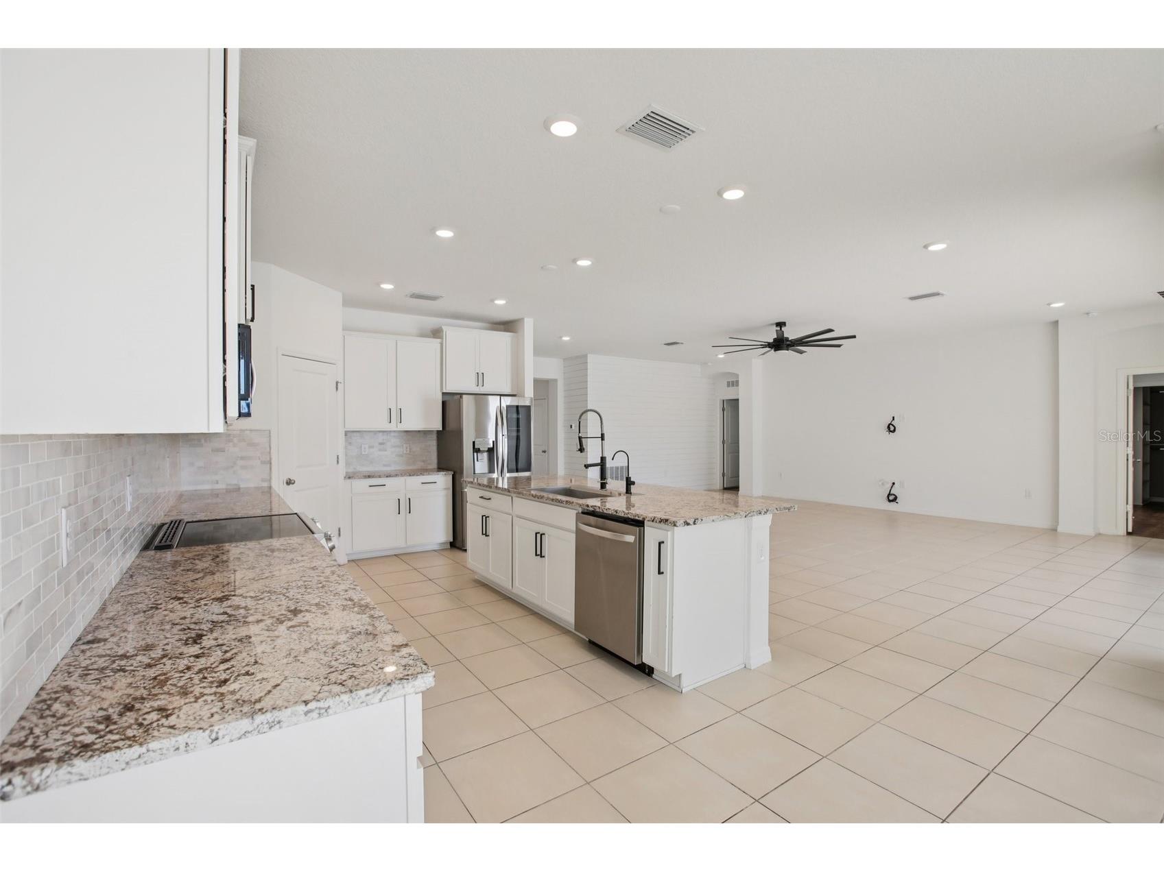 10747 Laxer Cay Loop San Antonio FL 33576 O6379219 image16