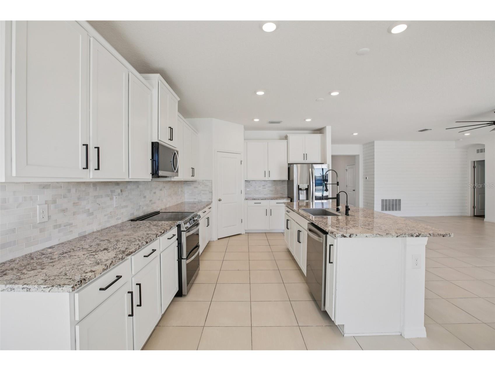 10747 Laxer Cay Loop San Antonio FL 33576 O6379219 image17