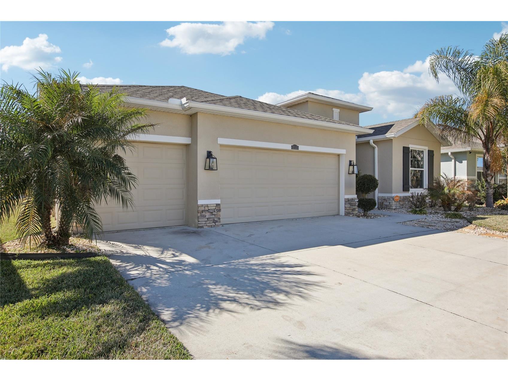 10747 Laxer Cay Loop San Antonio FL 33576 TB8492974 image1