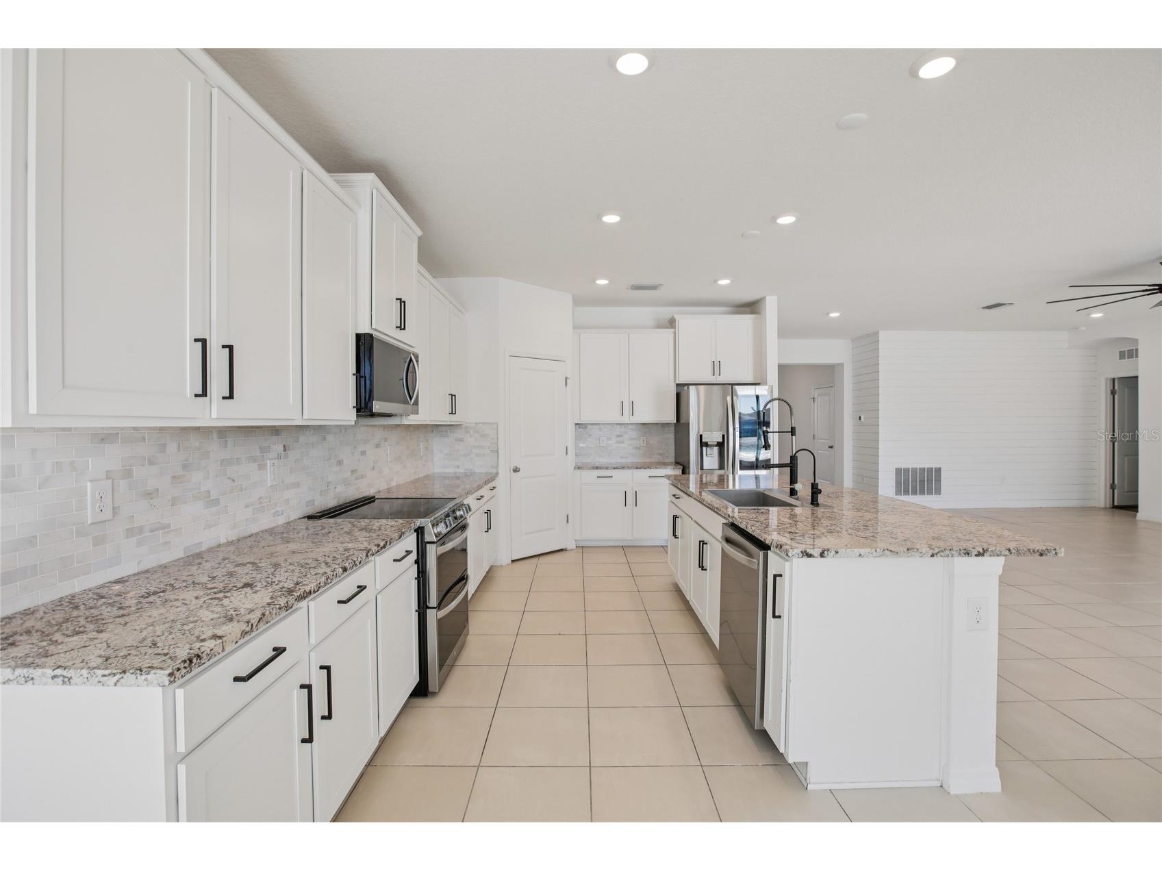 10747 Laxer Cay Loop San Antonio FL 33576 TB8492974 image14